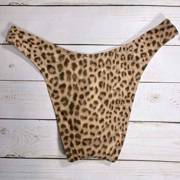 Monica Hansen Leopard Print Bikini - Picture 12 of 15